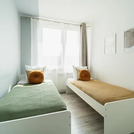 New Apart Near Sky Tower - Gwiazdzista Апартаменти Вроцлав